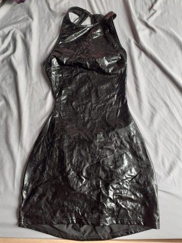 Schwarzes kleid rückenfrei - ,